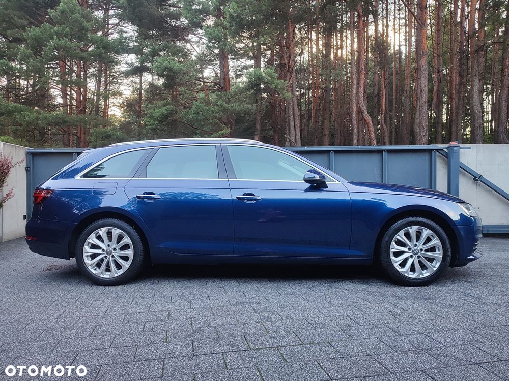 Audi A4 Avant 1.4 TFSI Design - 23