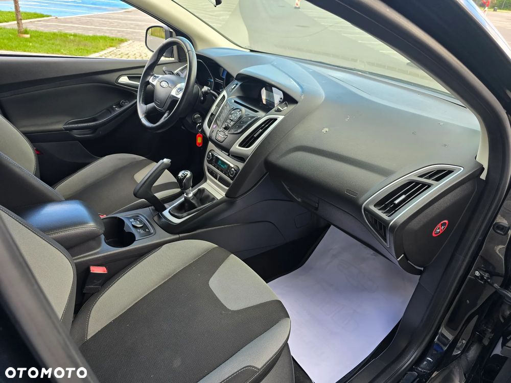 Ford Focus 1.6 TDCi DPF Titanium - 30