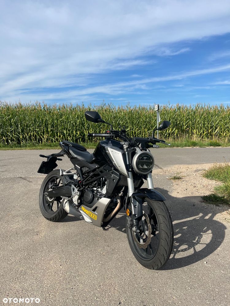 Honda CB - 1