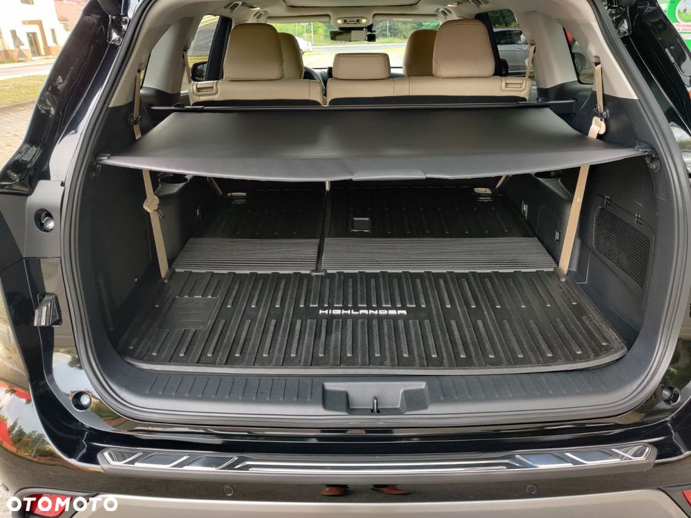 Toyota Highlander 2.5 Hybrid Executive - 33