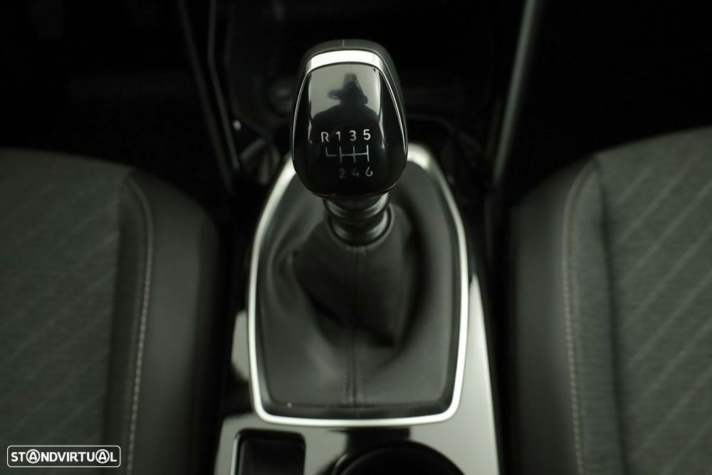 Peugeot 2008 1.2 PureTech Allure - 14