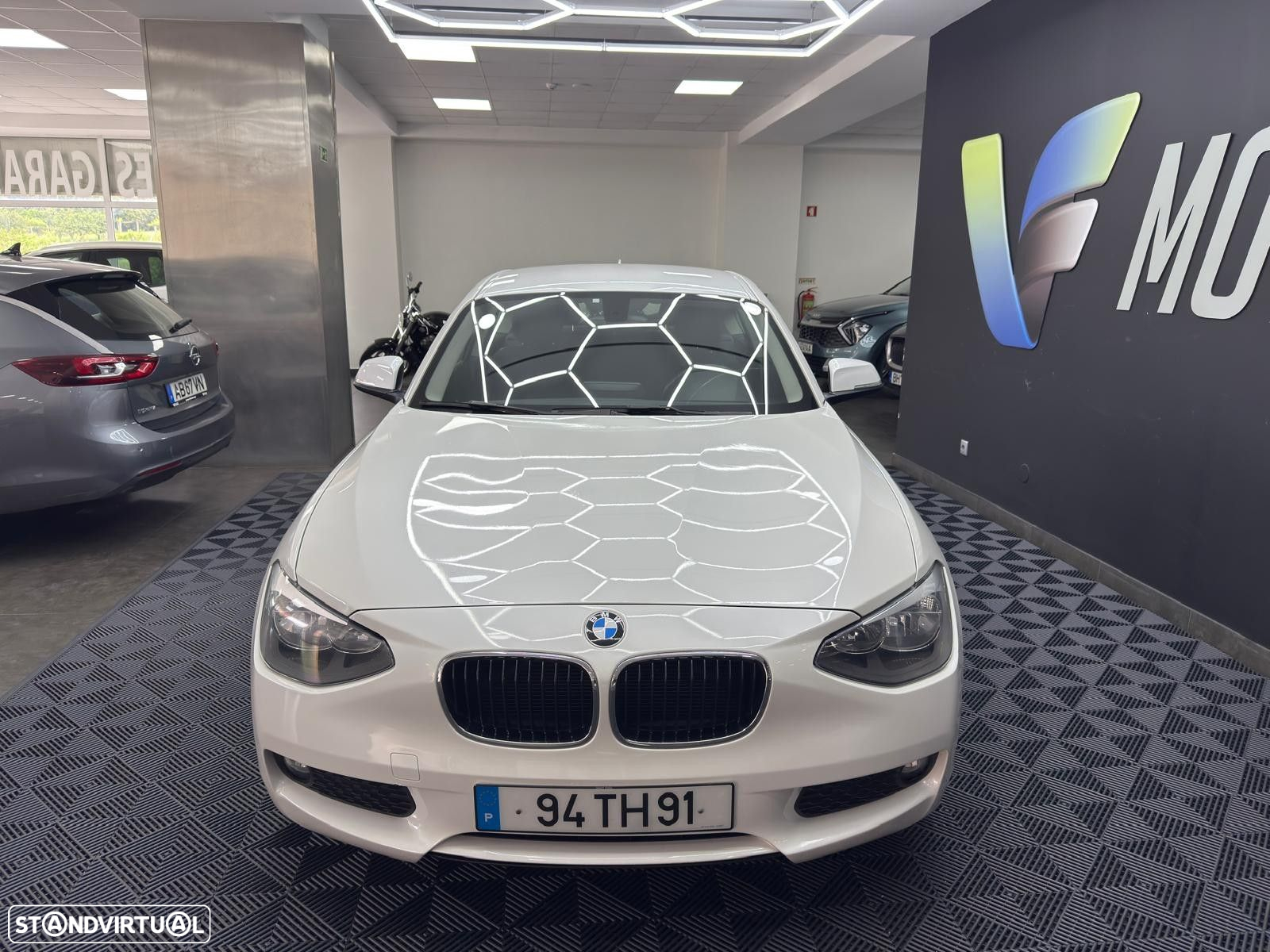 BMW 118 d Line Sport - 4