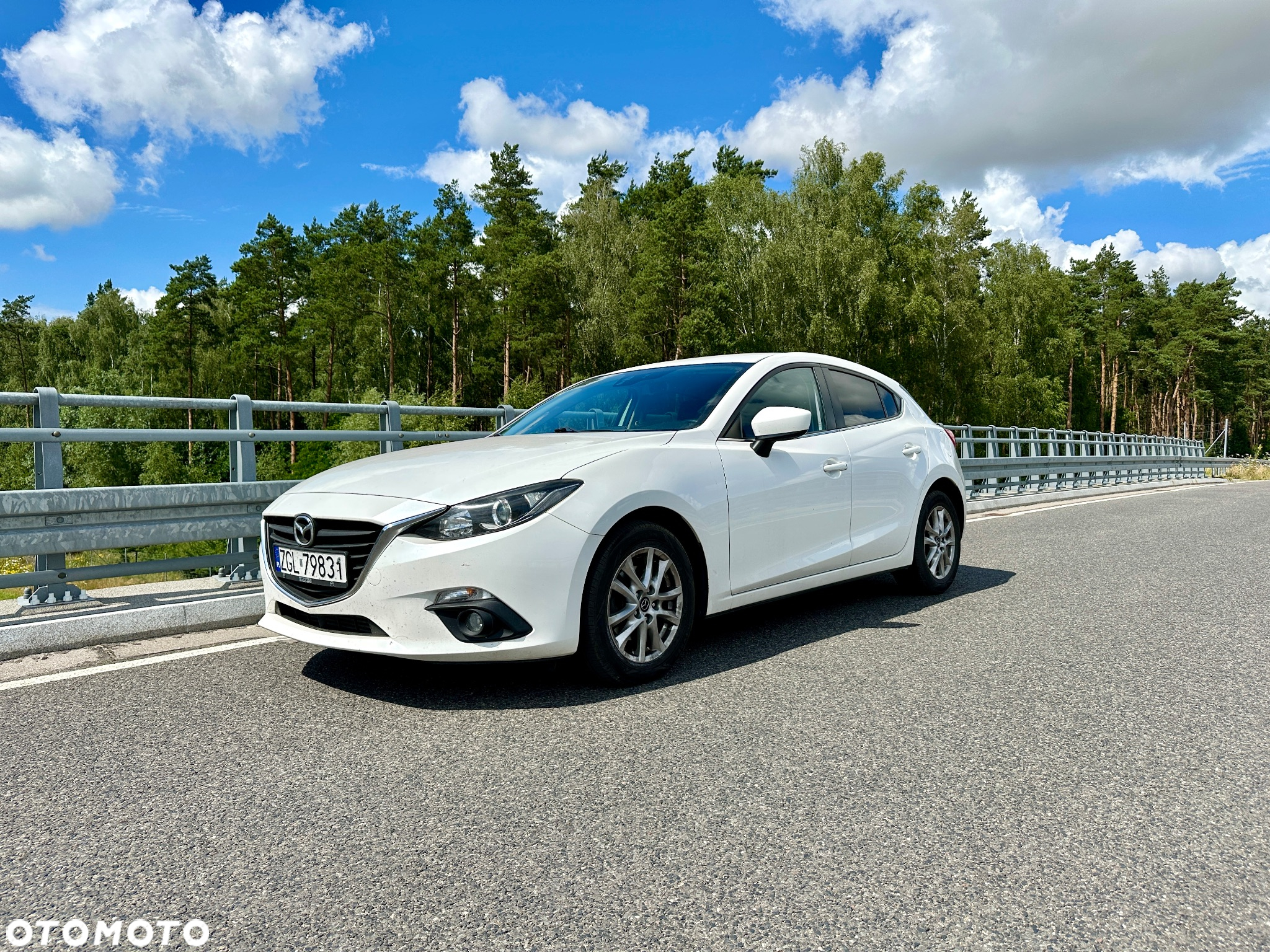 Mazda 3 - 8