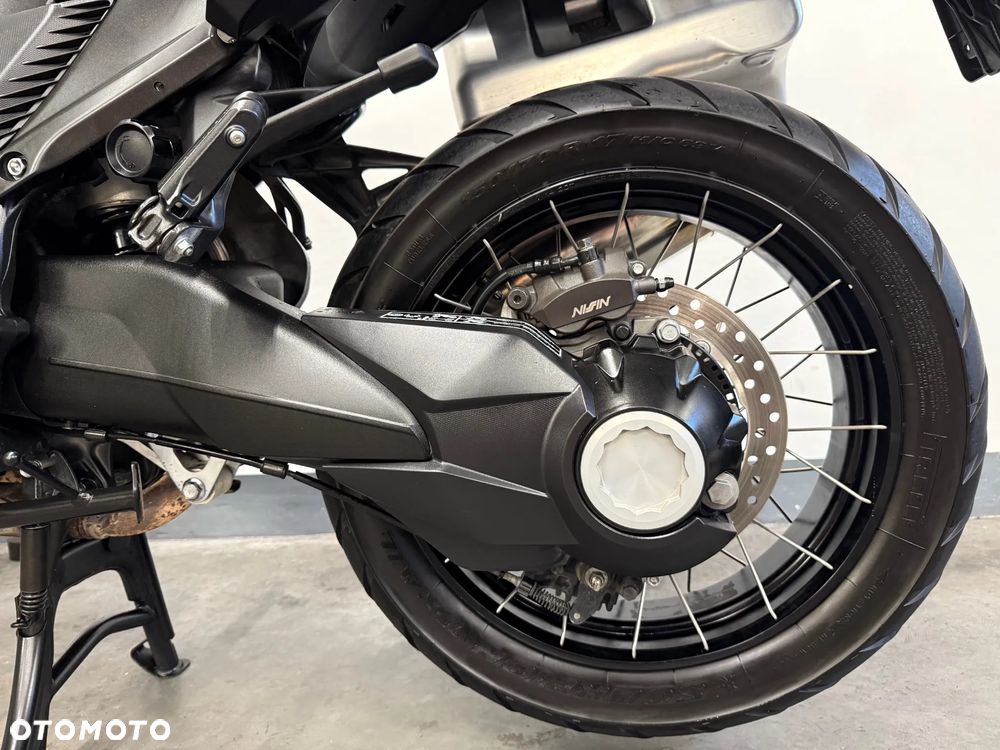 Honda VFR - 11