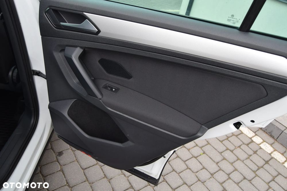 Volkswagen Tiguan 1.4 TSI BlueMotion Technology Trend & Fun - 19