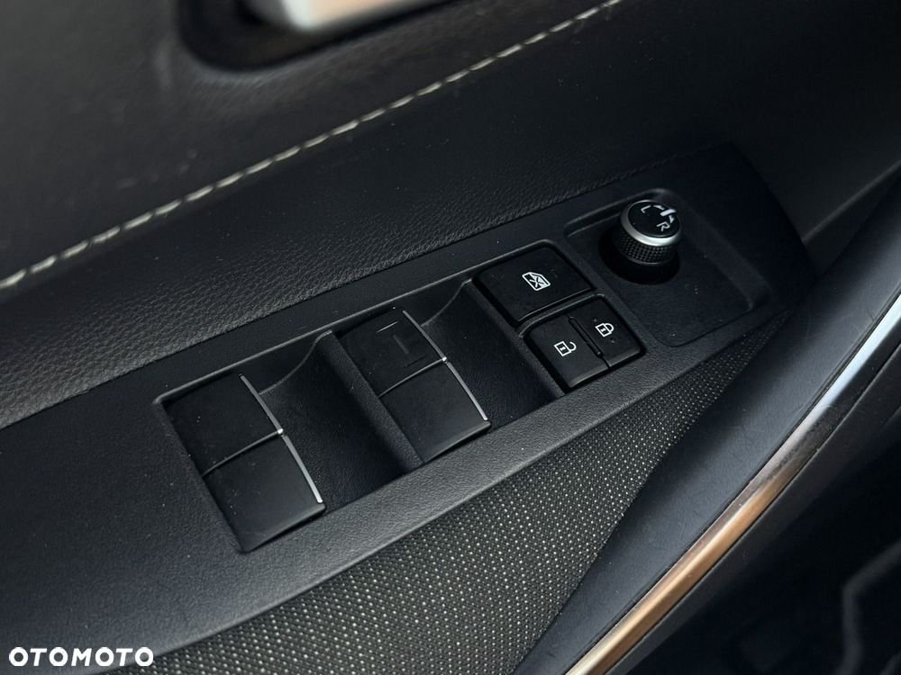 Toyota Corolla 1.8 Hybrid Comfort - 29