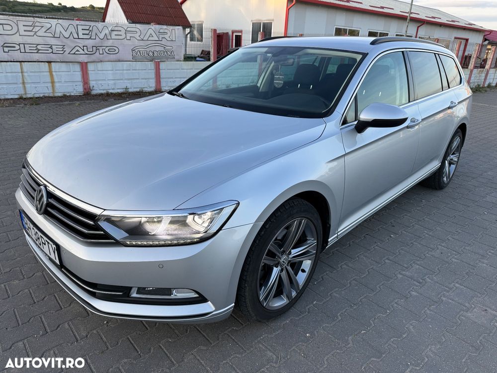 Volkswagen Passat 2.0 TDI SCR DSG BlueMotion Comfortline - 1