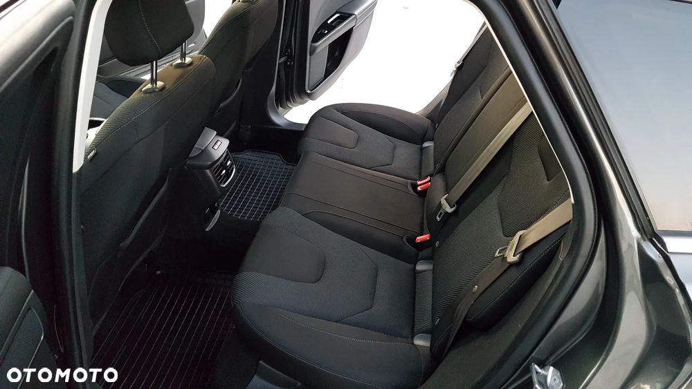 Ford Mondeo 1.5 EcoBoost Titanium - 25