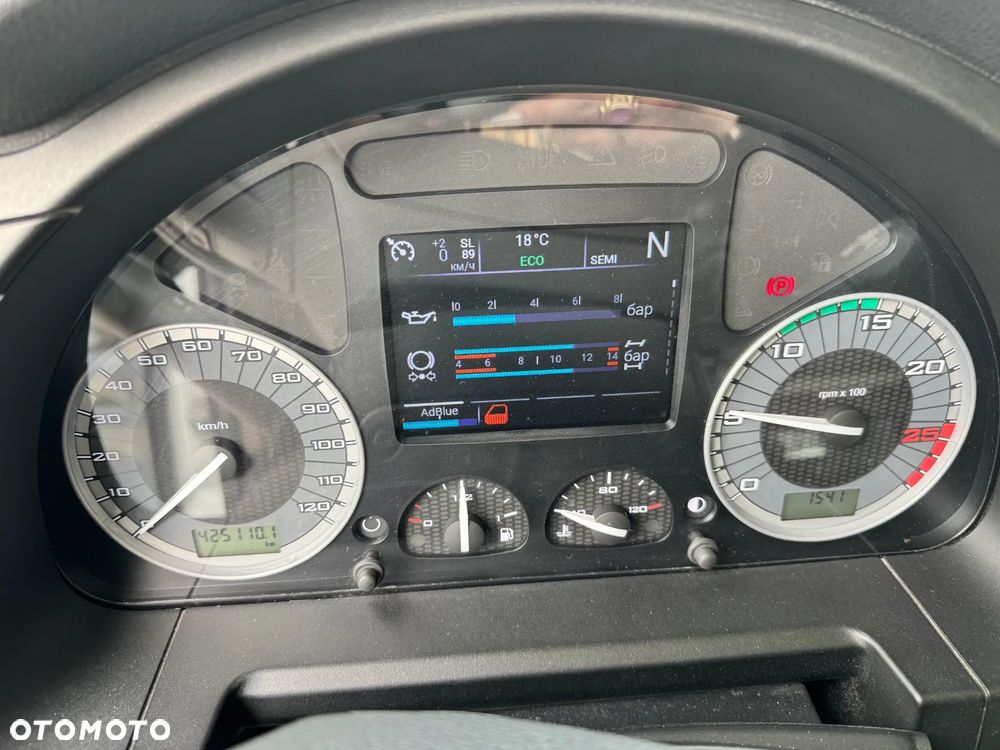 Iveco S-Way - 21