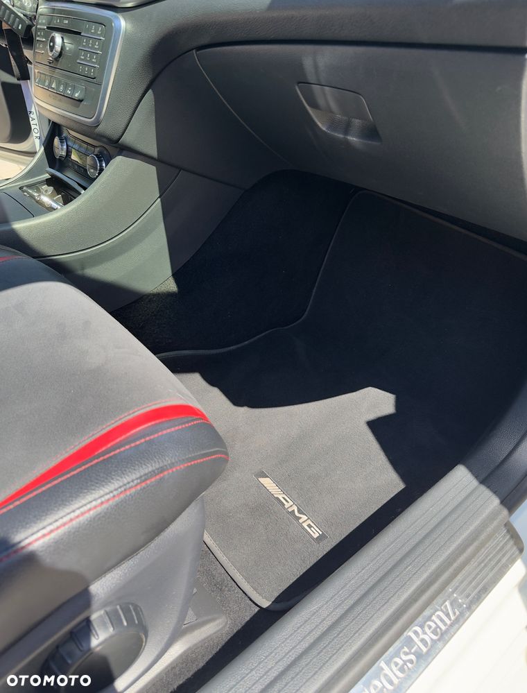 Mercedes-Benz CLA 250 4-Matic Sport - 27