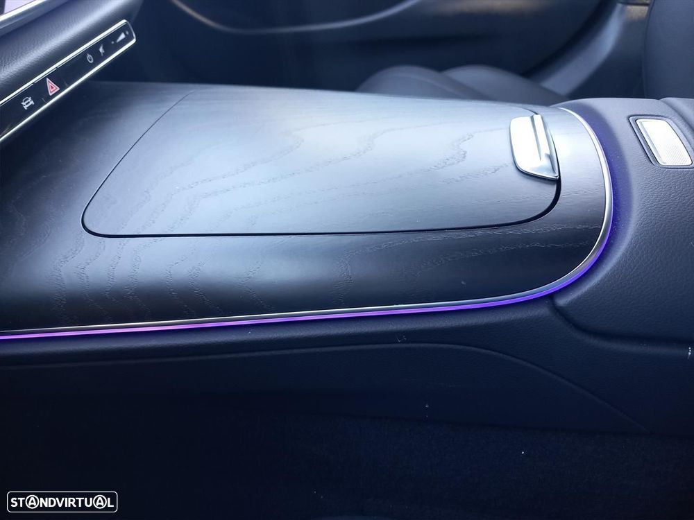 Mercedes-Benz E 220 d Avantgarde - 16