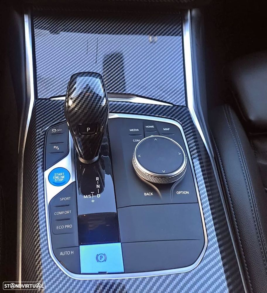 BMW 320 d Touring Pack Desportivo M Pro Auto - 23