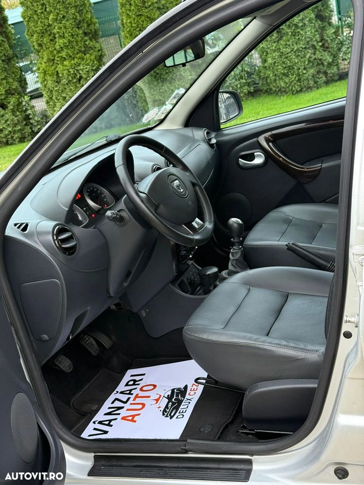 Dacia Duster 1.5 dCi 4x2 Prestige - 10