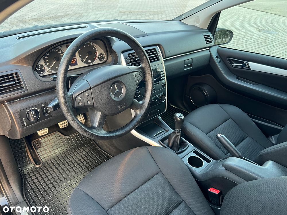 Mercedes-Benz Klasa B - 20