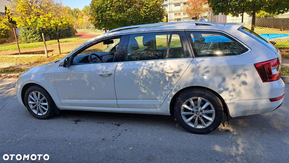 Skoda Octavia 1.6 TDI 4x4 Elegance - 27