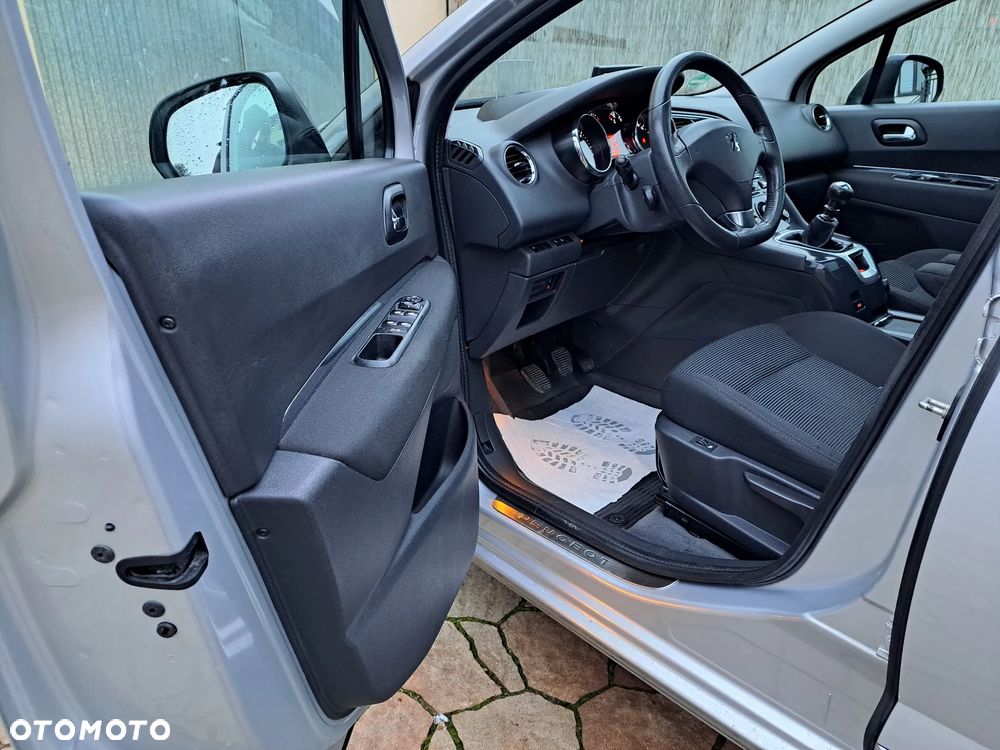 Peugeot 5008 HDI 150 Business-Line - 28