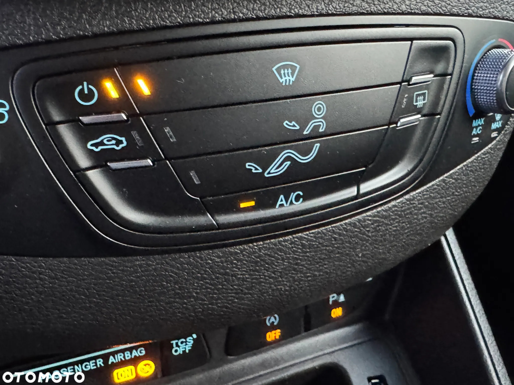 Ford TRANSIT COURIER - 15