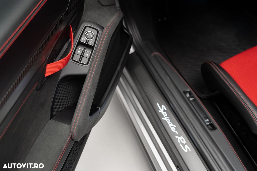 Porsche Boxster Spyder RS - 14