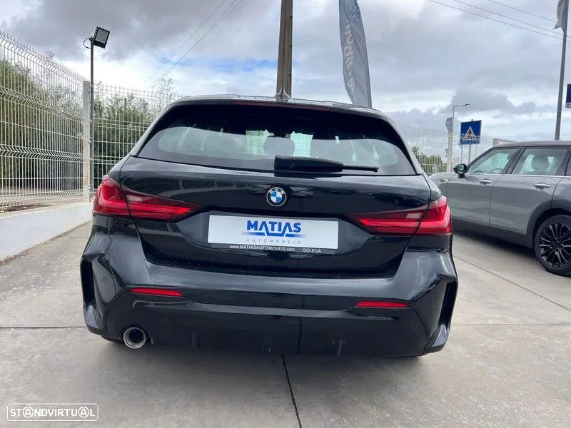 BMW 116 d Pack Desportivo M - 8