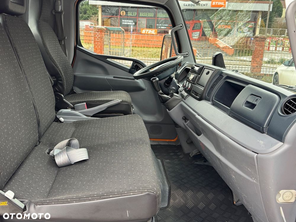 Mitsubishi Fuso canter 7c18 - 10
