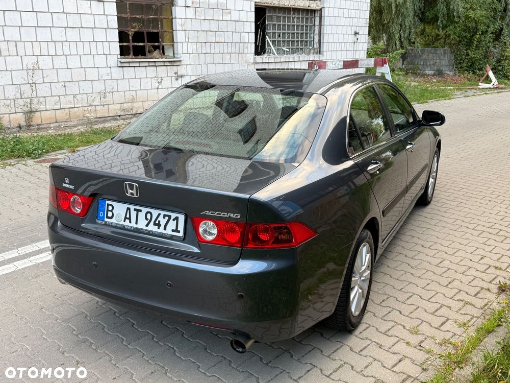 Honda Accord 2.0 Comfort - 5