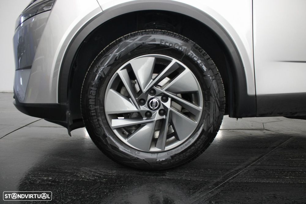 Nissan Qashqai 1.3 DIG-T N-Connecta - 32