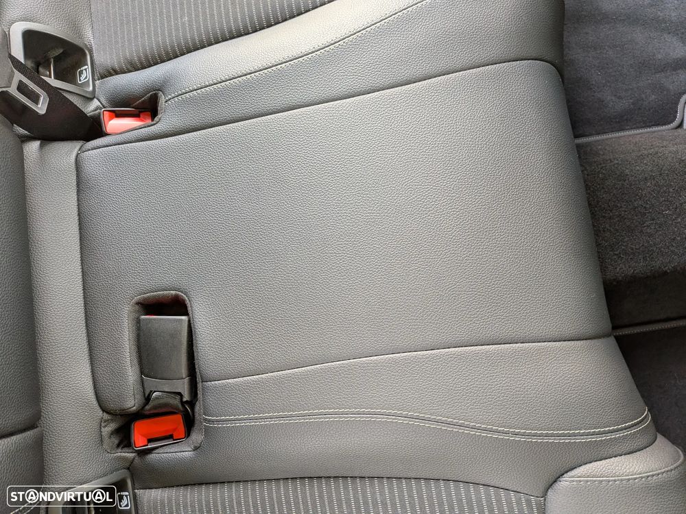 Mercedes-Benz B 200 d Progressive Aut. - 25