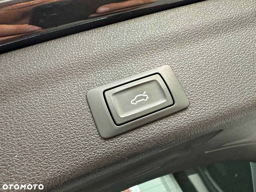 Audi A6 Avant 40 TDI S tronic - 25