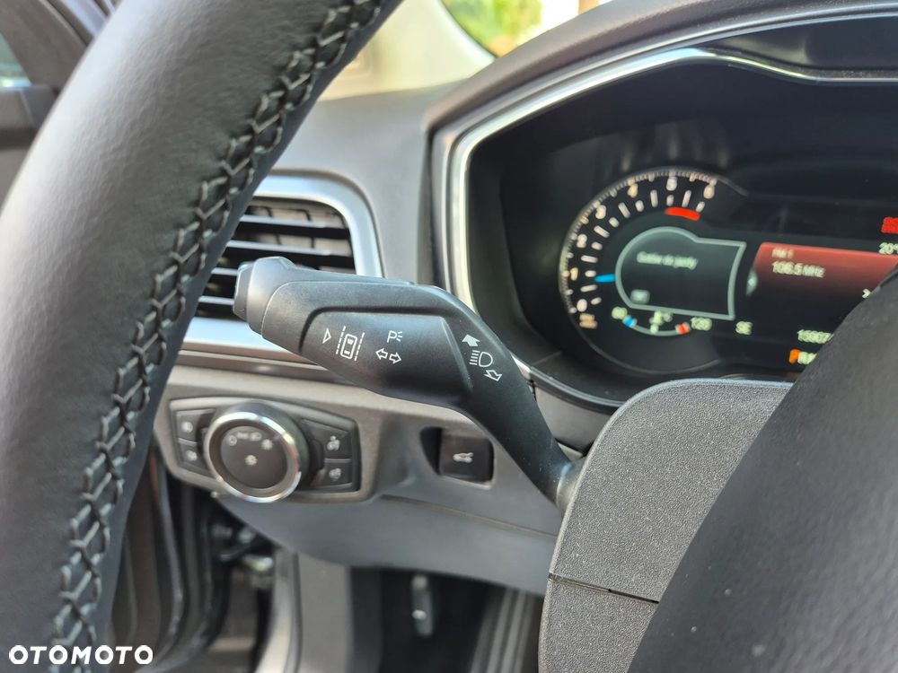 Ford Mondeo 2.0 TDCi Titanium PowerShift - 27