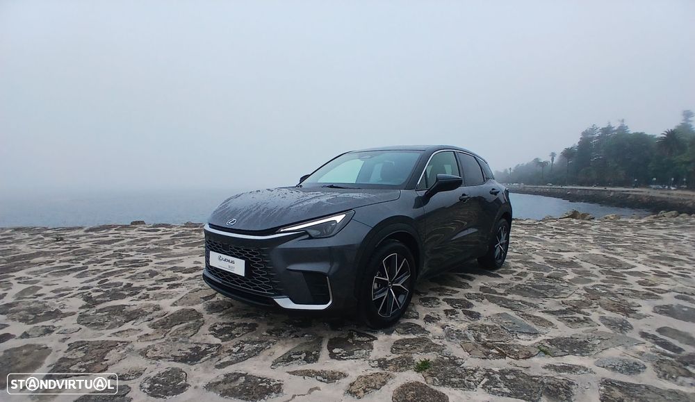 Lexus LBX Emotion - 2