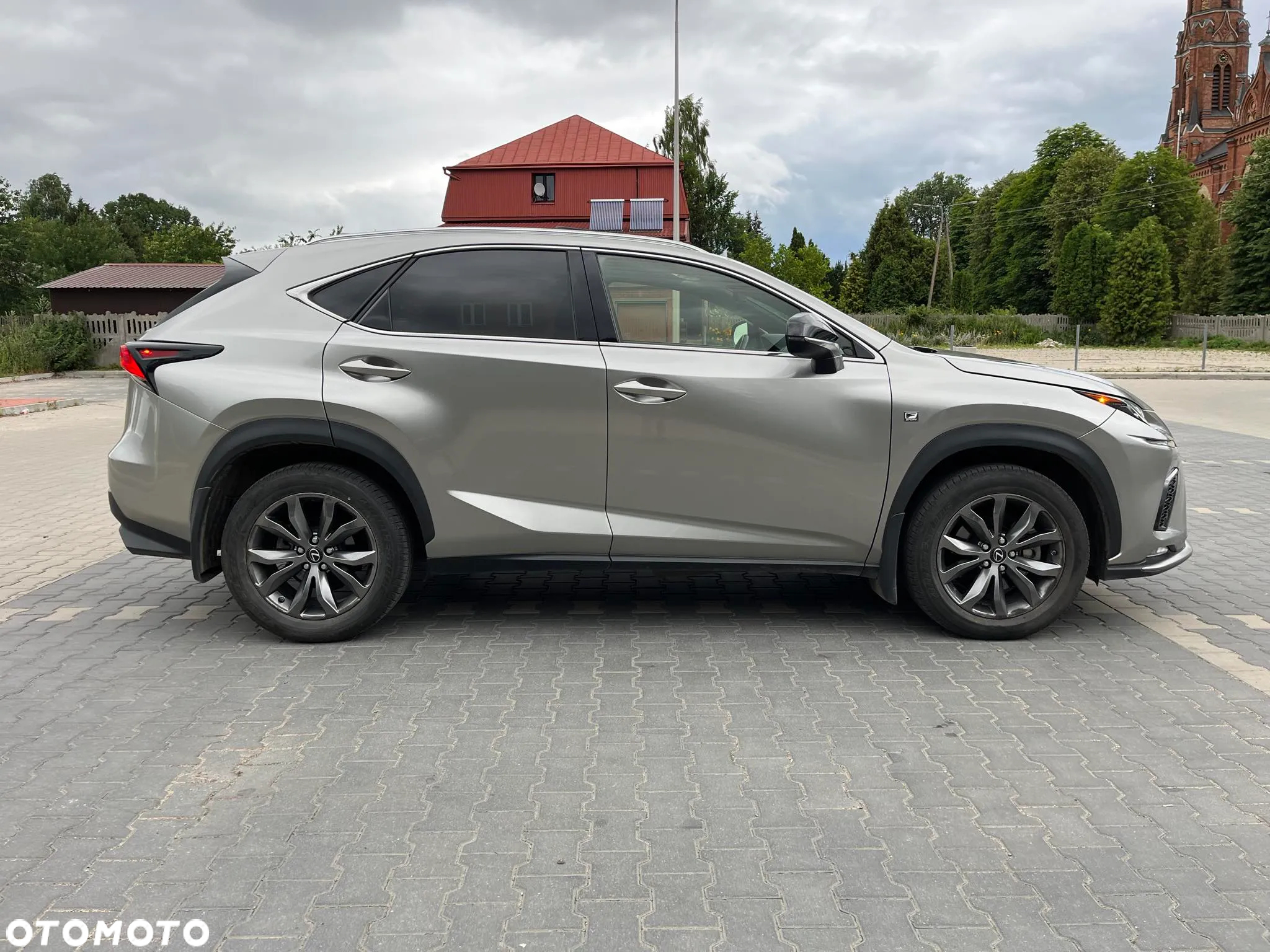 Lexus NX 300 AWD F SPORT - 4