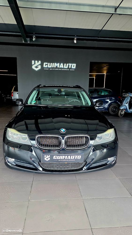 BMW 318 i Touring Edition Exclusive - 3