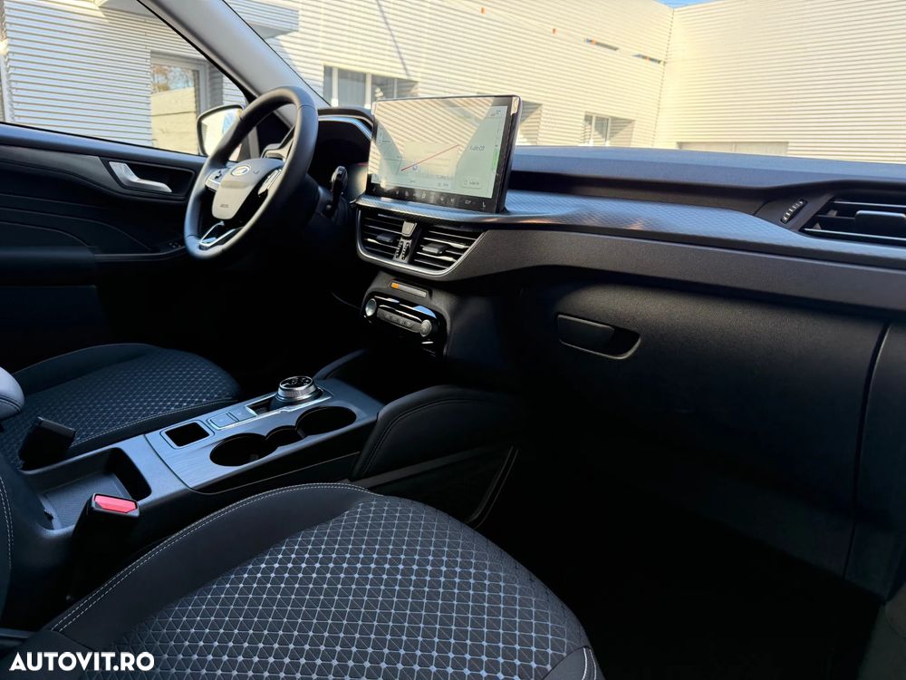 Ford Kuga 2.5 Duratec FWD PHEV Titanium - 18