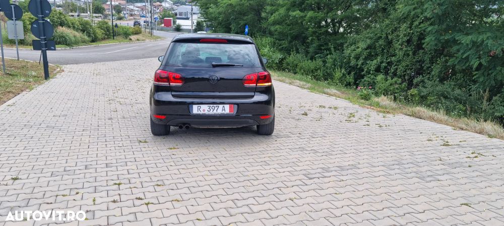 Volkswagen Golf 2.0 TDI DPF DSG Highline - 4