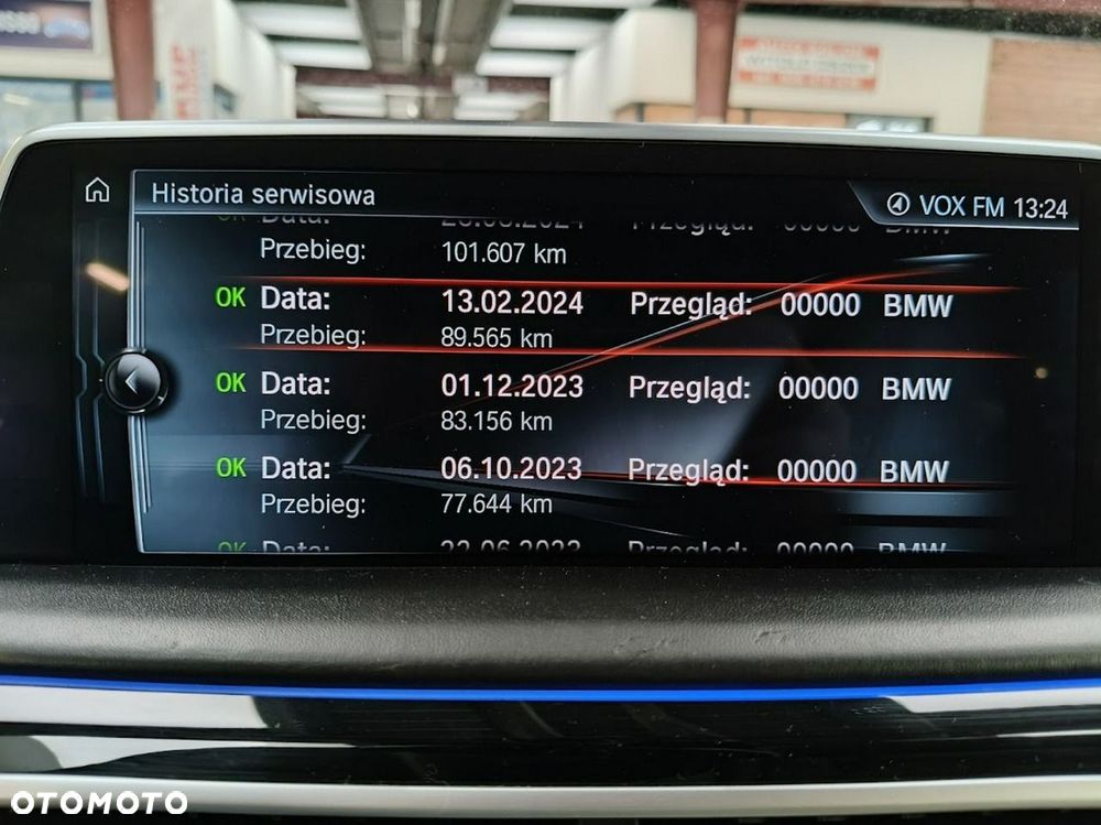 BMW Seria 7 - 35