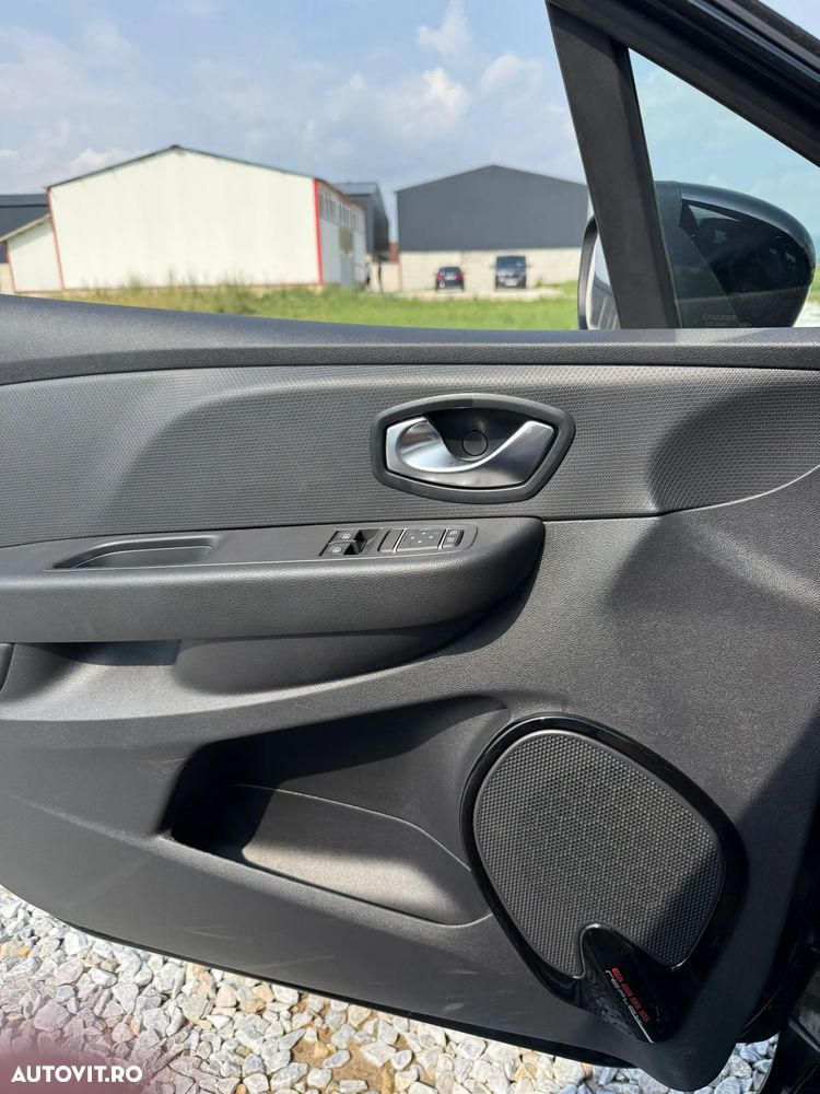 Renault Clio 1.2 Life - 8