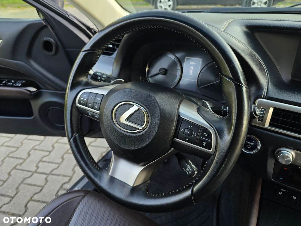 Lexus GS 300h Luxury Line - 22