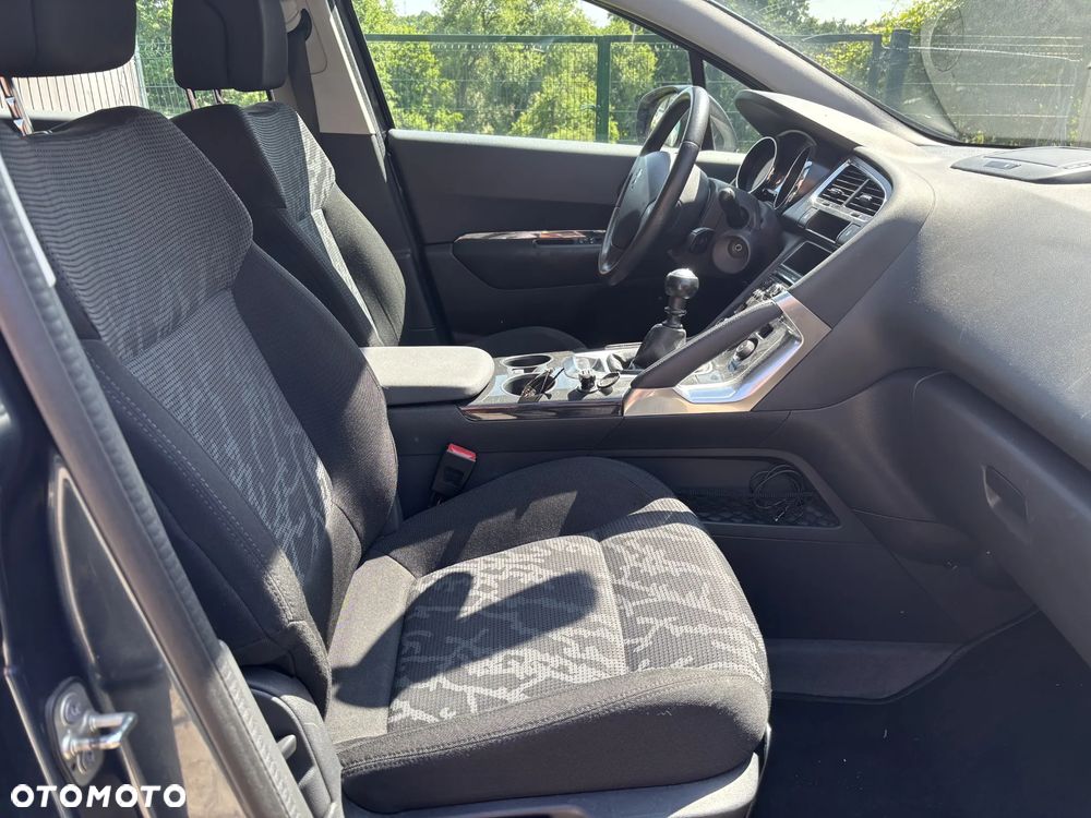 Peugeot 3008 1.6 Active - 12