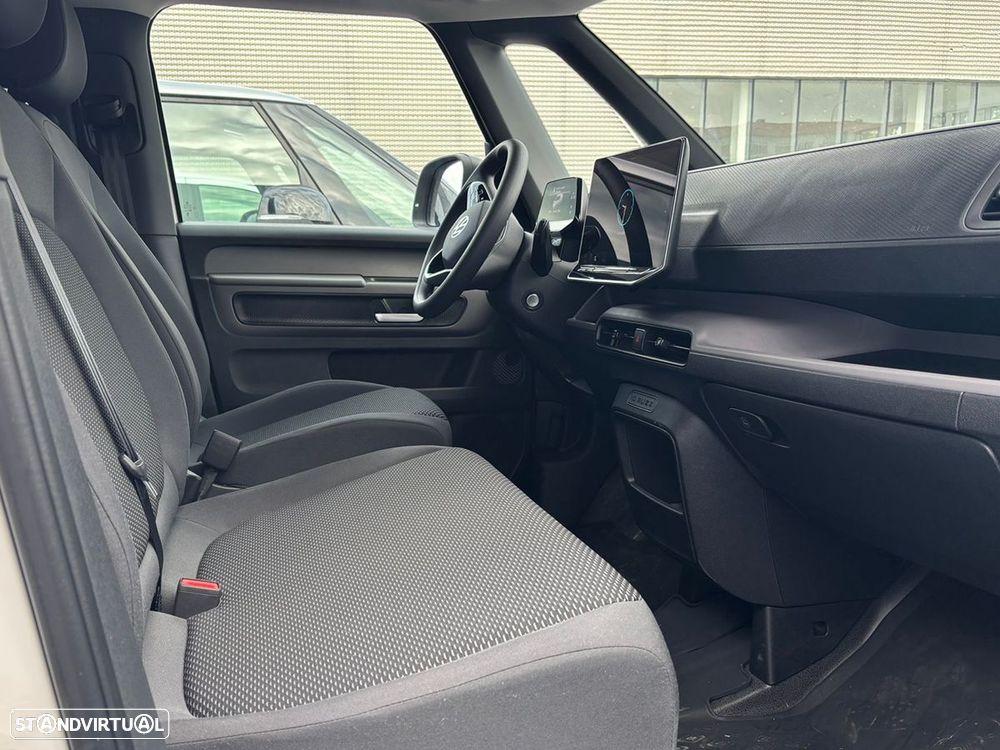 VW id-buzz cargo 84 kwh pro - 7