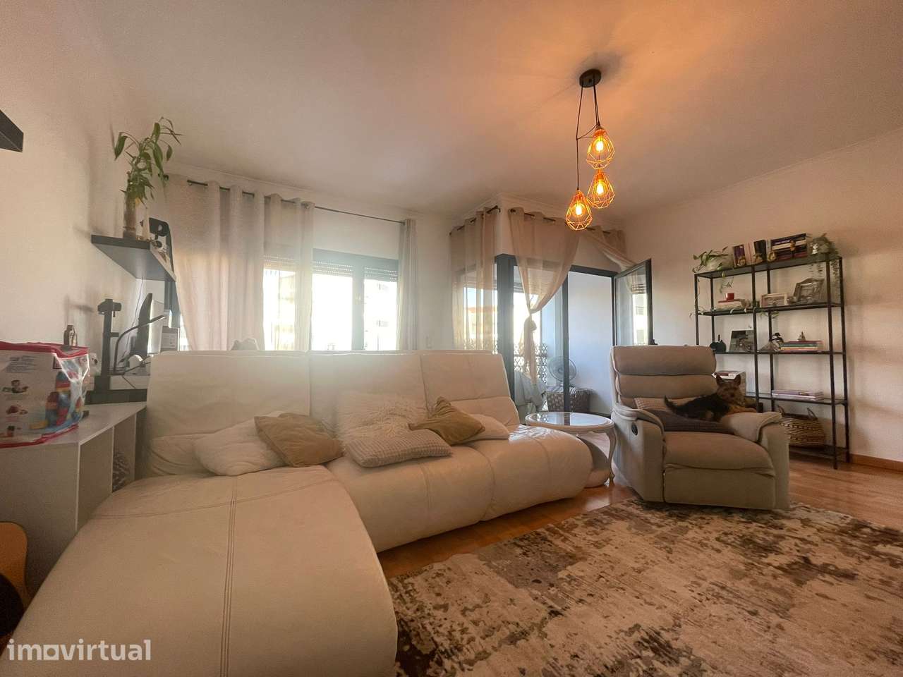 Apartamento T3 na Urbanização Quinta São Luiz | Garagem - Grande imagem: 5/17