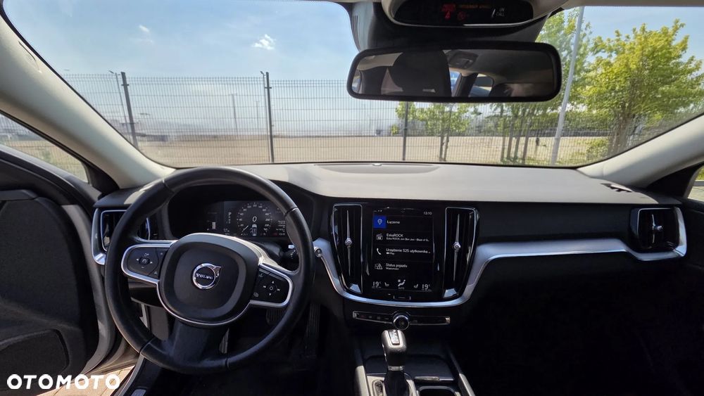 Volvo V60 D3 SCR Momentum - 13