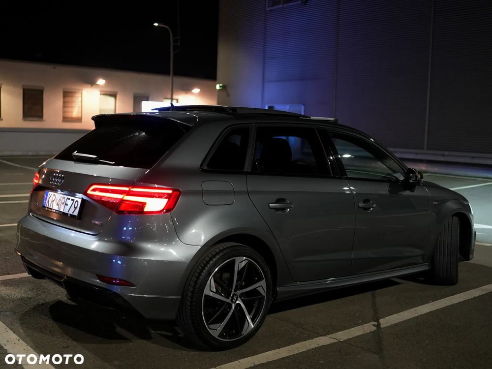 Audi A3 Sportback - 6