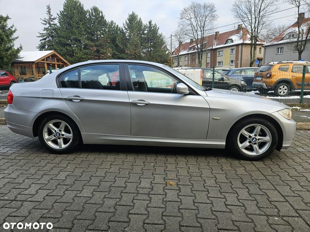 BMW Seria 3 - 23