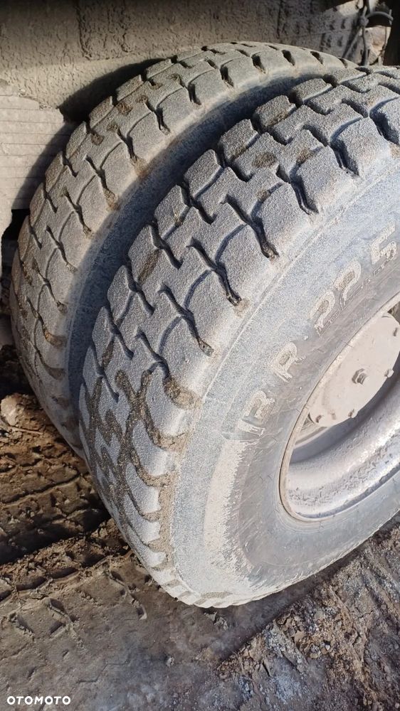 Iveco Eurotrakker - 7