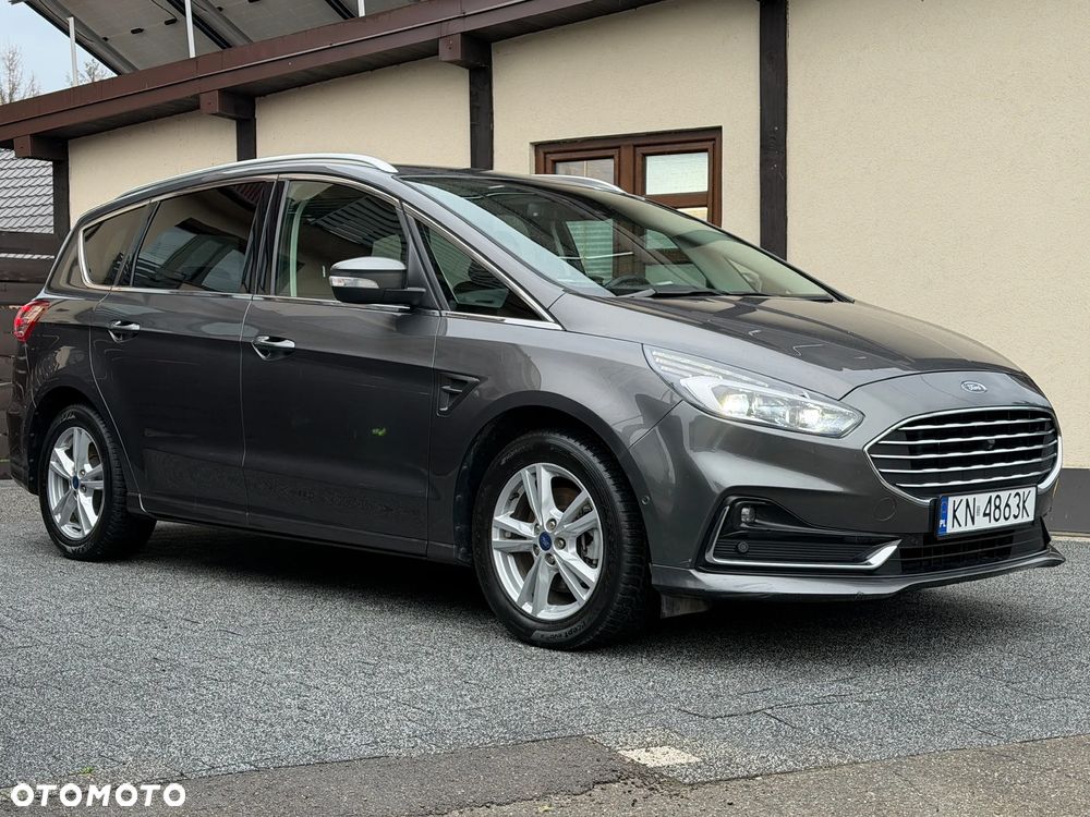 Ford S-Max 2.5 Duratec FHEV TITANIUM - 17