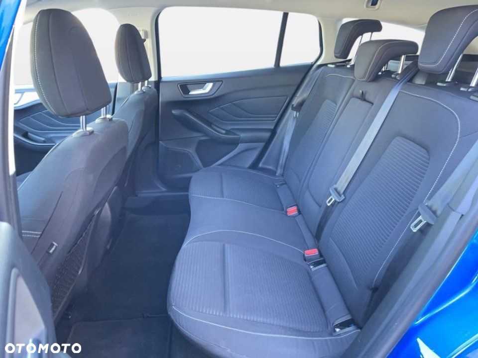Ford Focus - 23