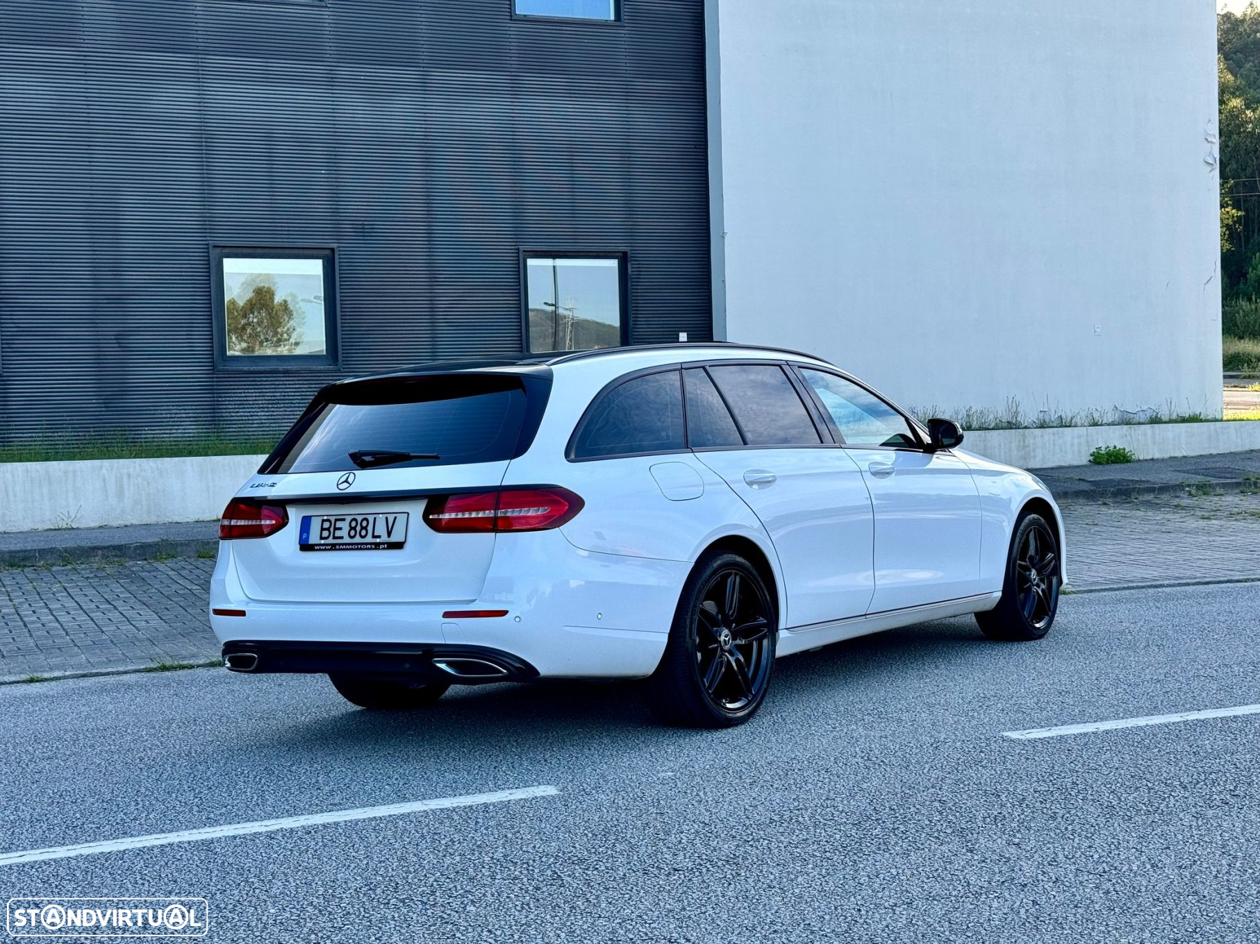 Mercedes-Benz E 220 d Avantgarde+ - 19