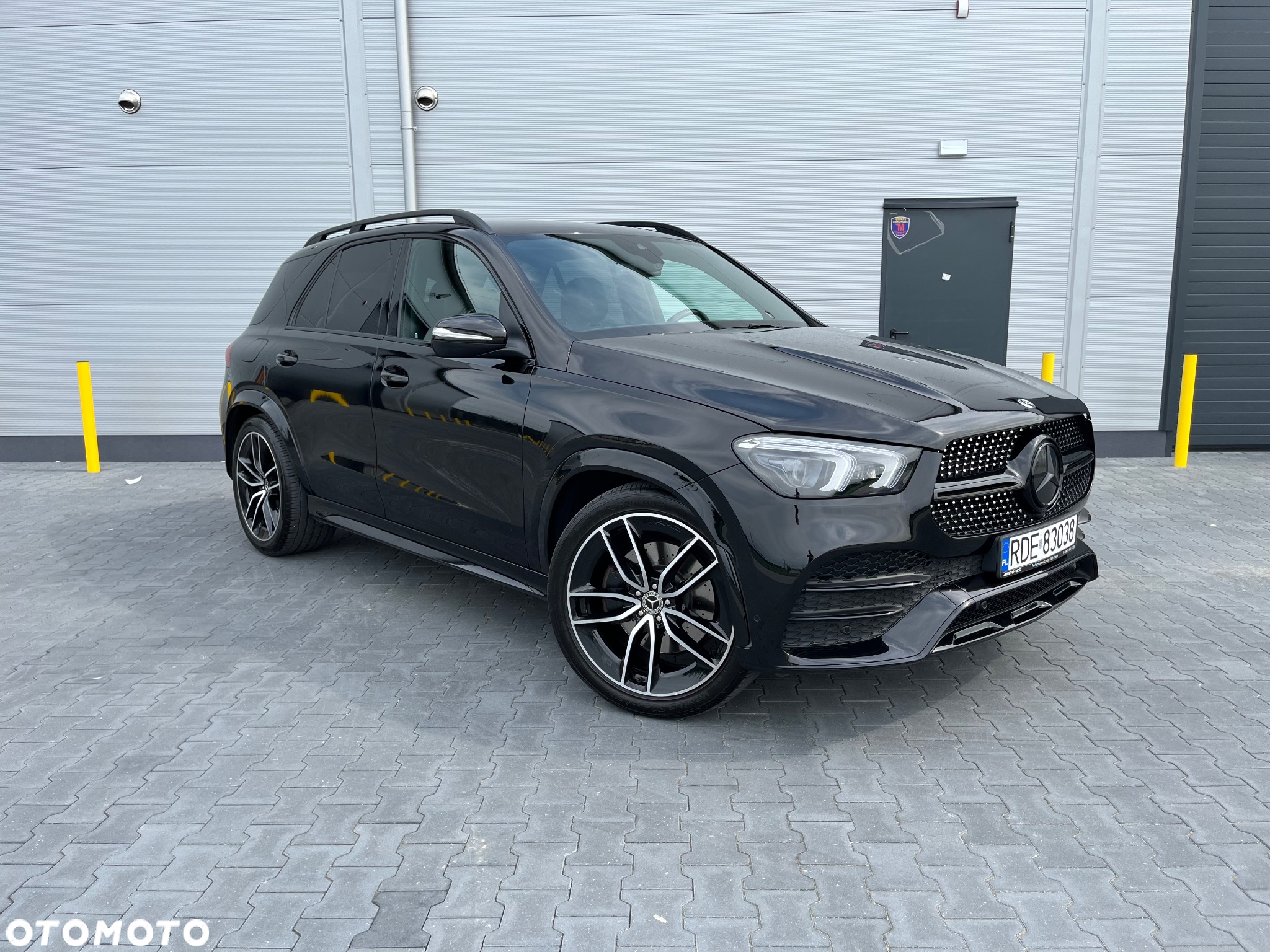 Mercedes-Benz GLE 300 d 4-Matic - 13