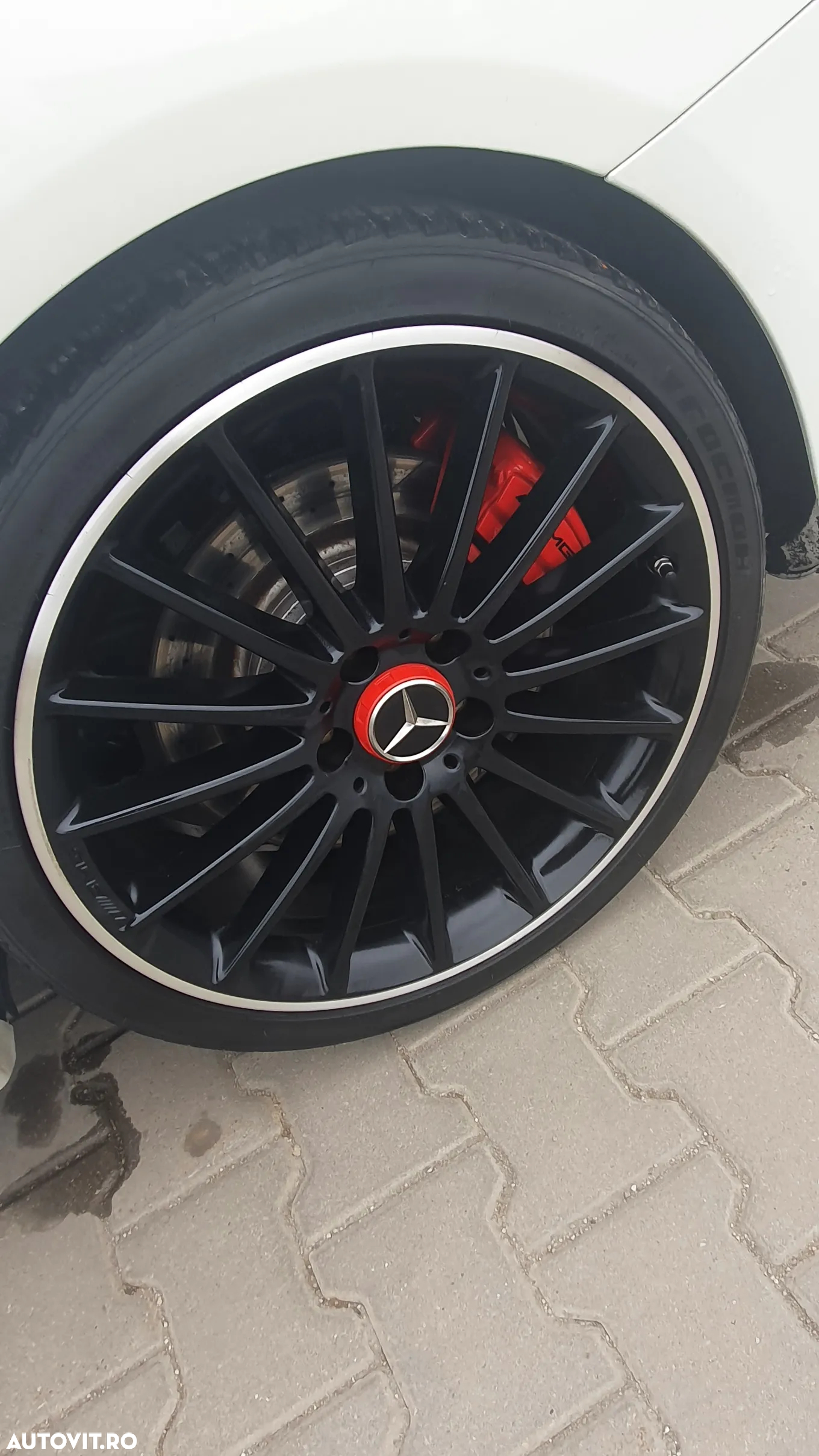 Mercedes-Benz CLA 45 AMG 4Matic 7G-DCT - 22