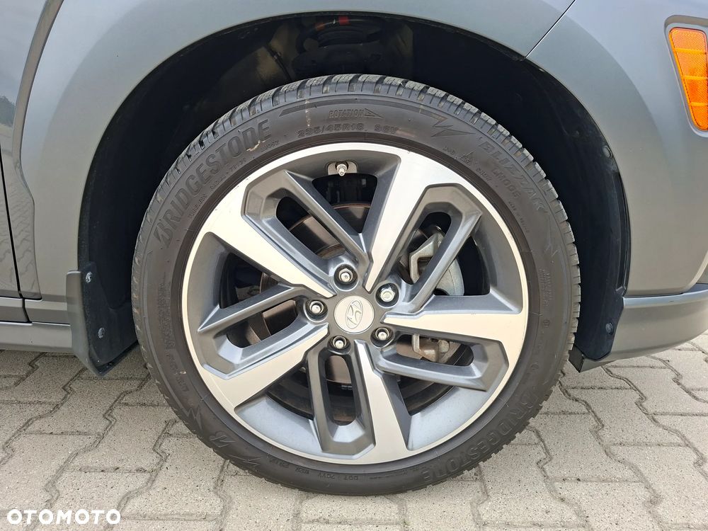 Hyundai Kona 1.6 T-GDI Premium DCT - 22